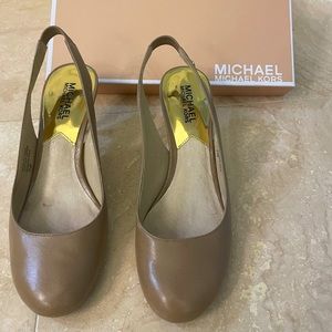 Michael Kors taupe sling back heel